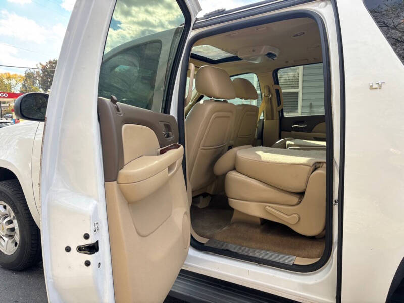 2012 Chevrolet Suburban LT 2500