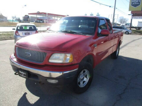 1999 Ford F-150 for sale at King's Kars in Marion IA