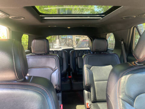 2016 Ford Explorer Sport