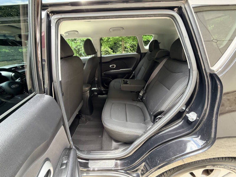 2014 Kia Soul +