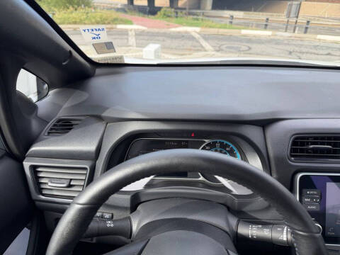 2025 Nissan LEAF SV PLUS