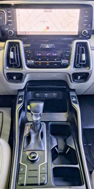 2022 Kia Sorento S