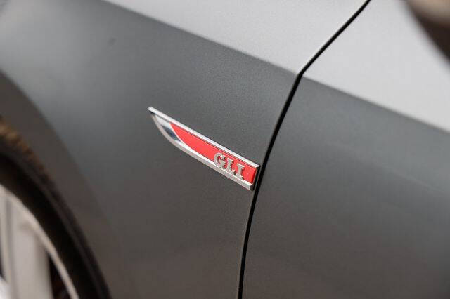 2017 Volkswagen Jetta 2.0T GLI