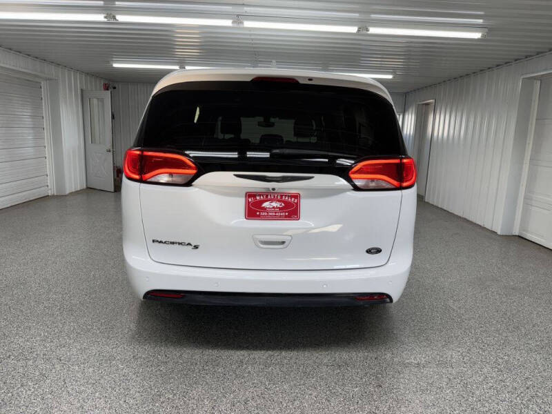 2019 Chrysler Pacifica Touring L Plus