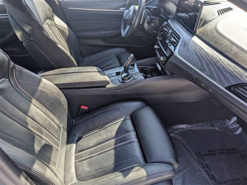 2023 BMW 5 Series M550i xDrive