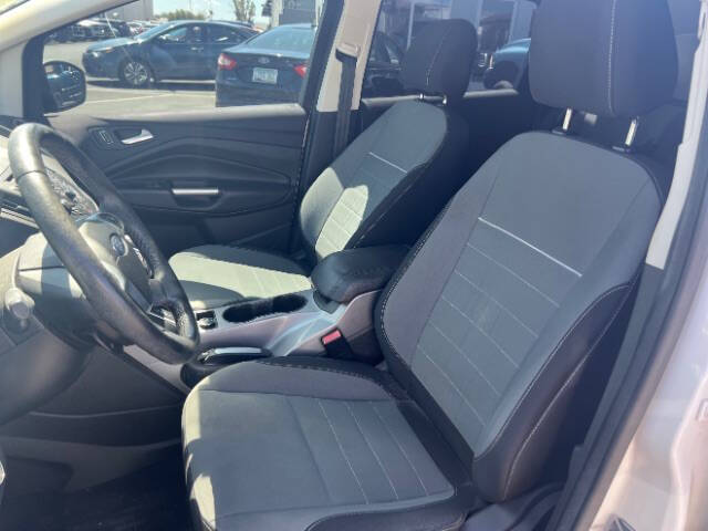 2013 Ford C-MAX Hybrid SE