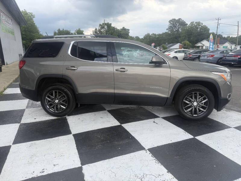 2019 GMC Acadia SLT-1
