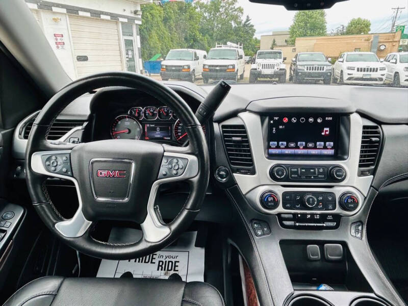 2016 GMC Yukon XL SLT