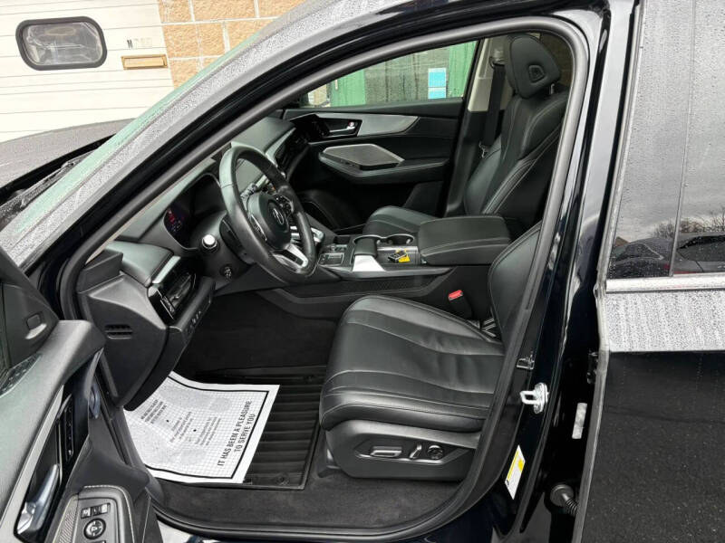 2024 Acura MDX SH-AWD w/Tech