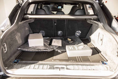 2026 Aston Martin DBX 707