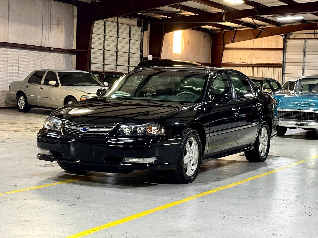 2004 Chevrolet Impala for sale at Carnival Car Company in Victoria, TX