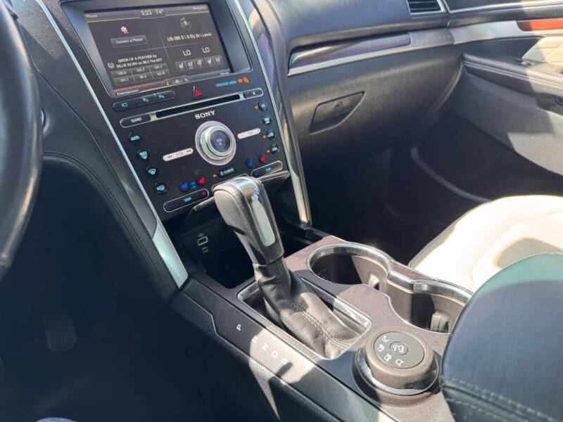 2016 Ford Explorer Platinum