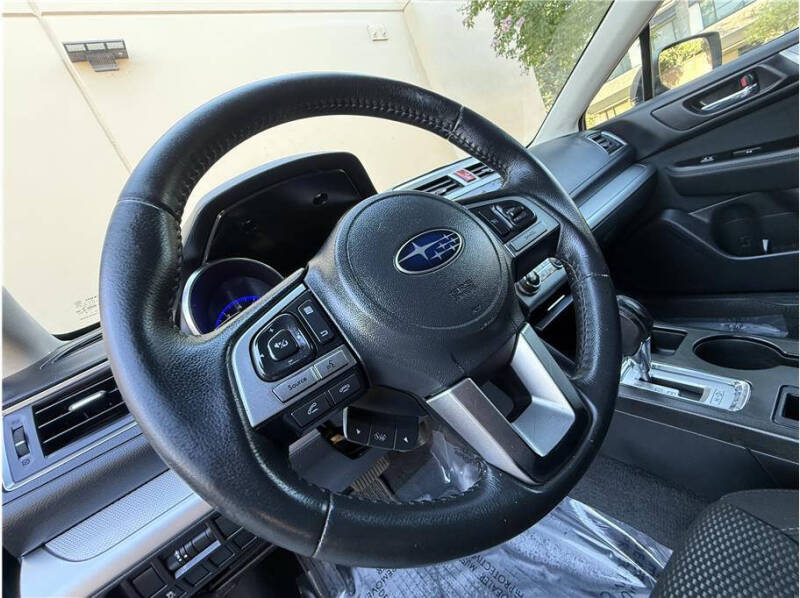 2017 Subaru Outback 2.5i Premium