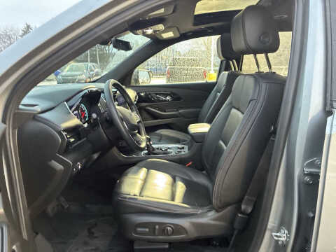 2023 Chevrolet Traverse RS