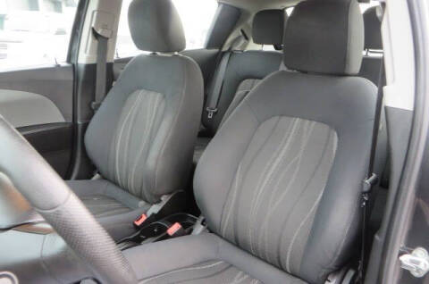 2016 Chevrolet Sonic LT Auto