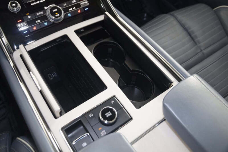 2023 Lincoln Navigator Black Label