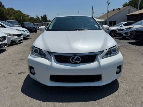 2013 Lexus CT 200h