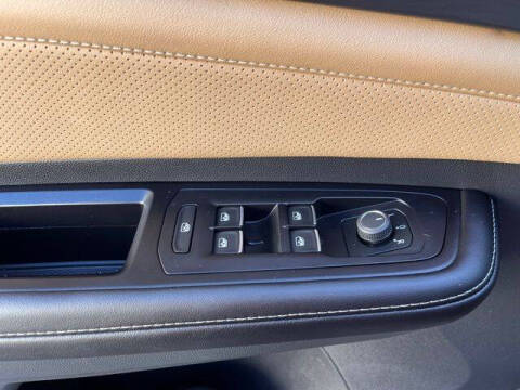 2024 Volkswagen Atlas Cross Sport SE 4Motion