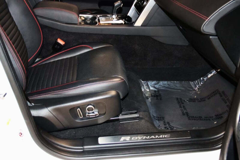 2021 Land Rover Discovery Sport P250 S R-Dynamic