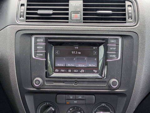2016 Volkswagen Jetta