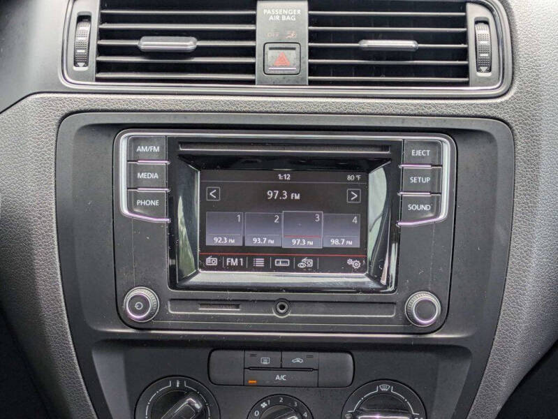 2016 Volkswagen Jetta