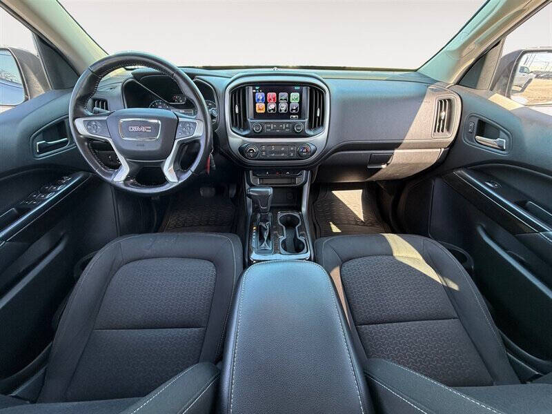 2017 GMC Canyon SLE