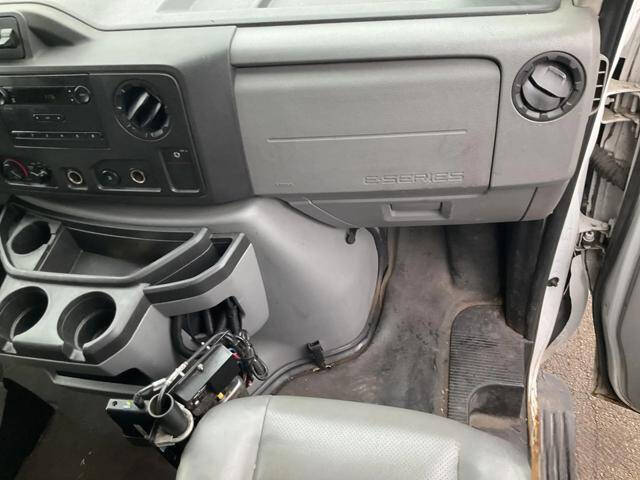 2012 Ford E-Series E-250