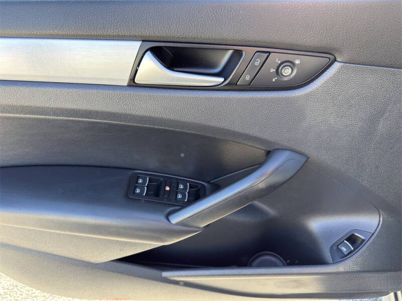 2012 Volkswagen Passat