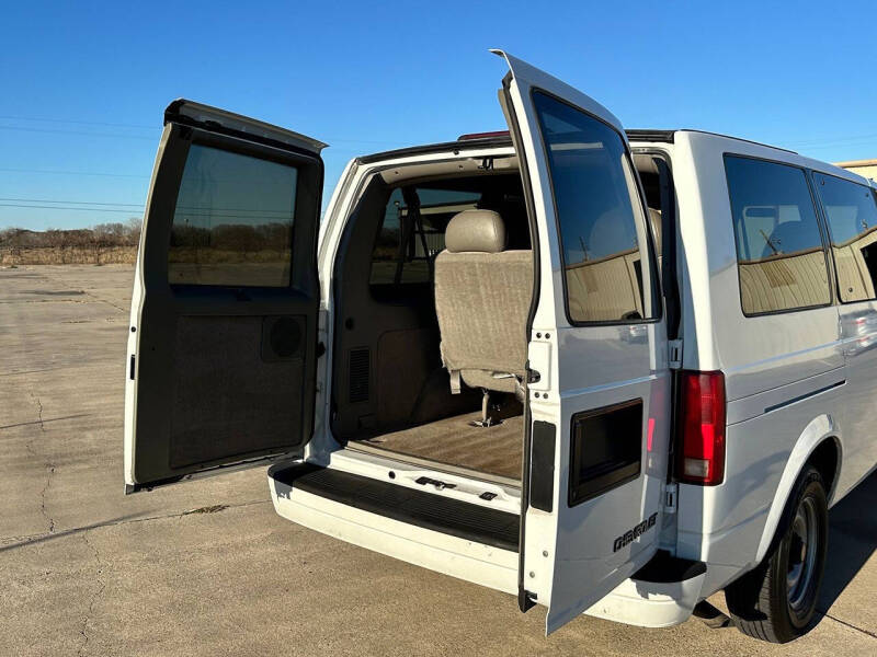 2000 Chevrolet Astro