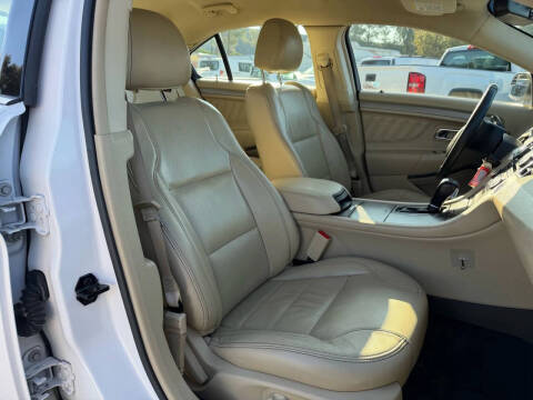 2016 Ford Taurus SEL