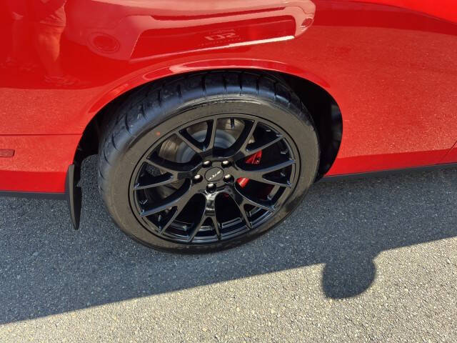 2015 Dodge Challenger SRT Hellcat