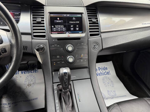 2014 Ford Taurus SEL