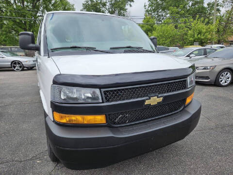 2021 Chevrolet Express 2500