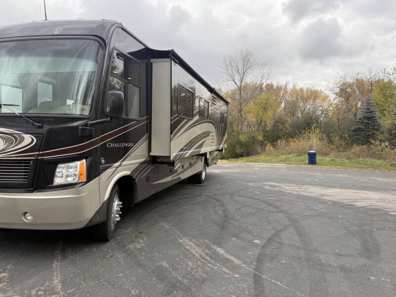 2014 Thor Motor Coach challanger