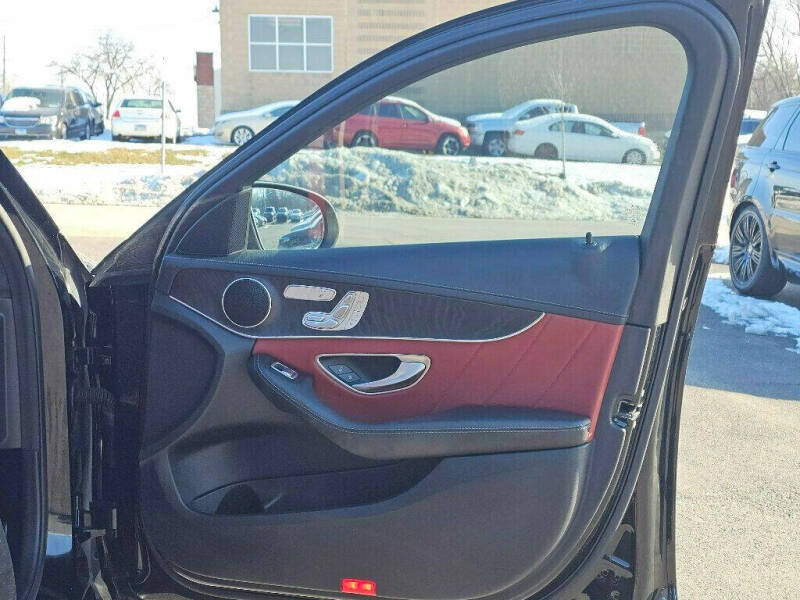 2017 Mercedes-Benz C-Class