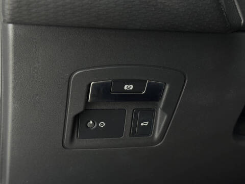 2020 Land Rover Range Rover Velar P250 R-Dynamic S