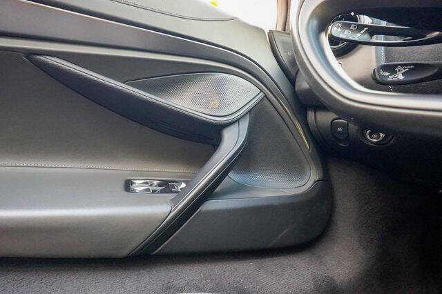 2020 McLaren 720S Spider Luxury