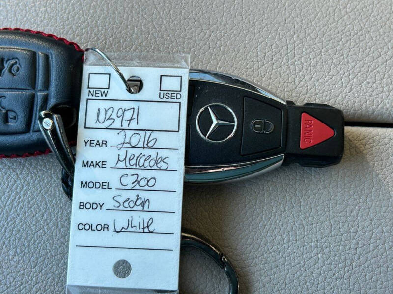 2016 Mercedes-Benz C-Class