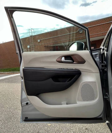 2018 Chrysler Pacifica LX