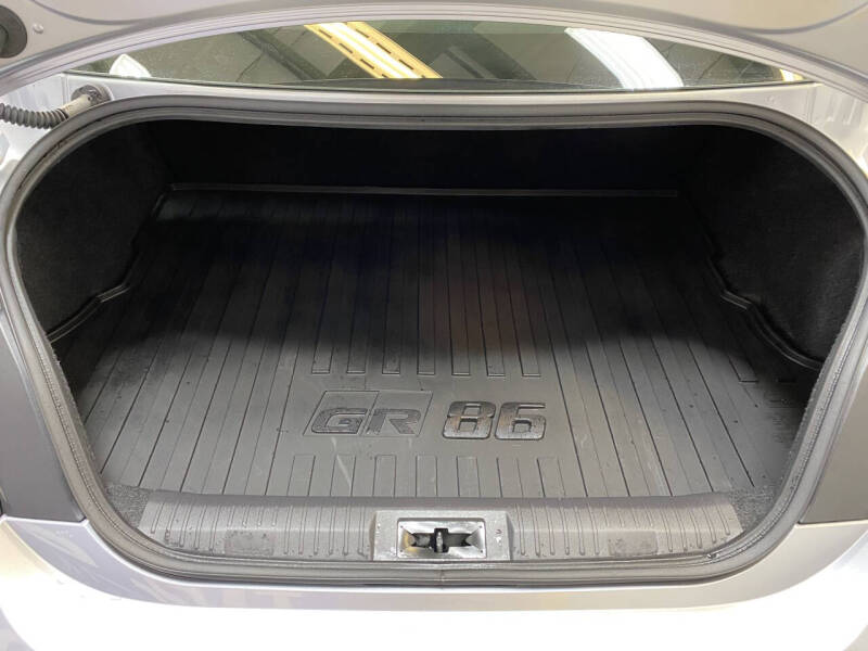 2025 Toyota GR86 Premium