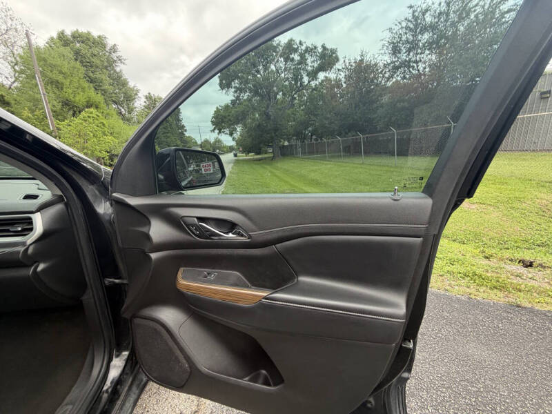 2019 GMC Acadia SLE-1