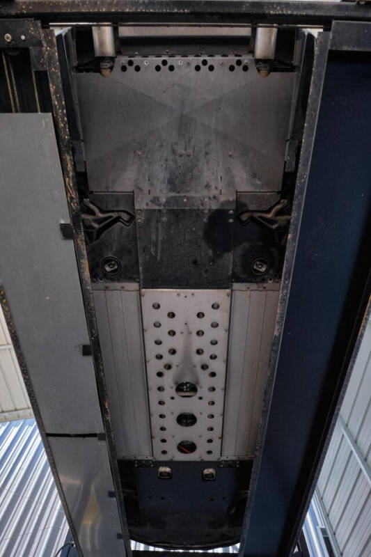 2003 Aston Martin V12 Vanquish