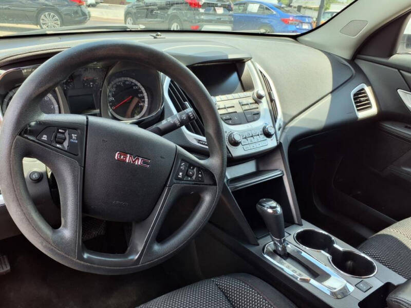 2017 GMC Terrain SLE-1