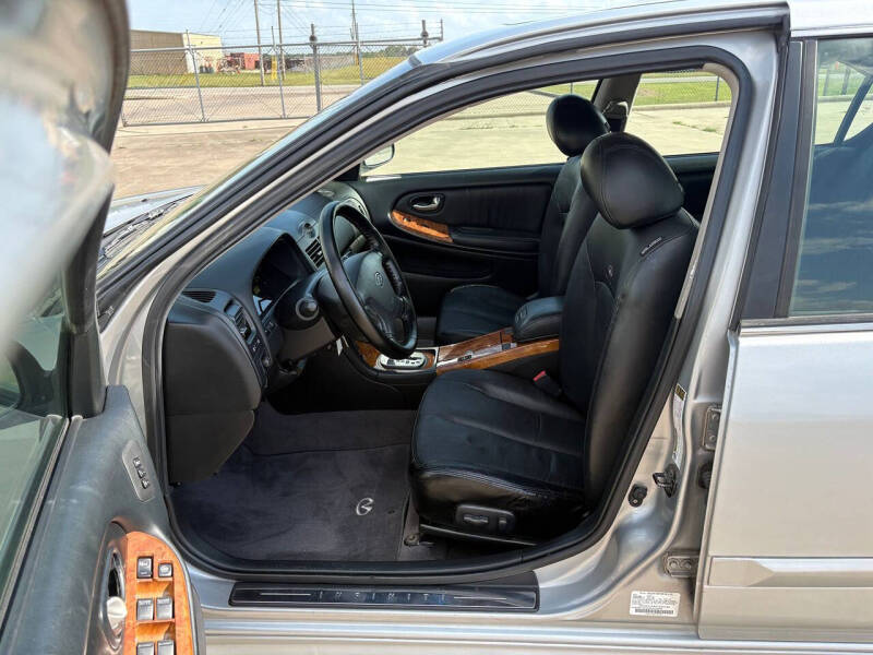 2004 Infiniti I35