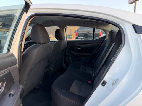 2022 Nissan Sentra SR