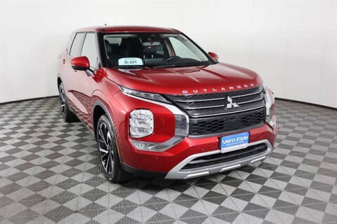 2023 Mitsubishi Outlander SE