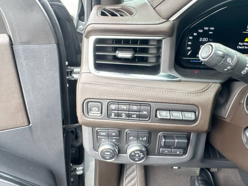 2023 GMC Yukon Denali