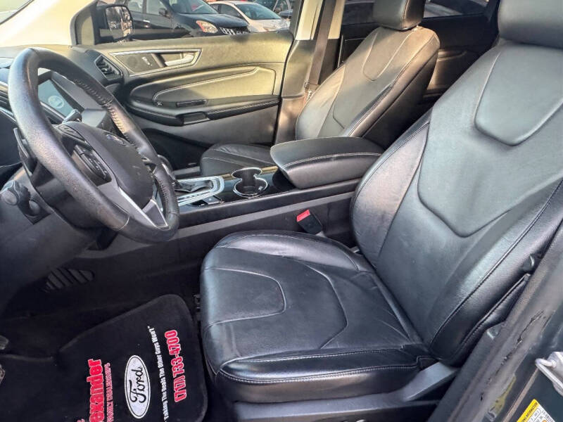 2016 Ford Edge Titanium