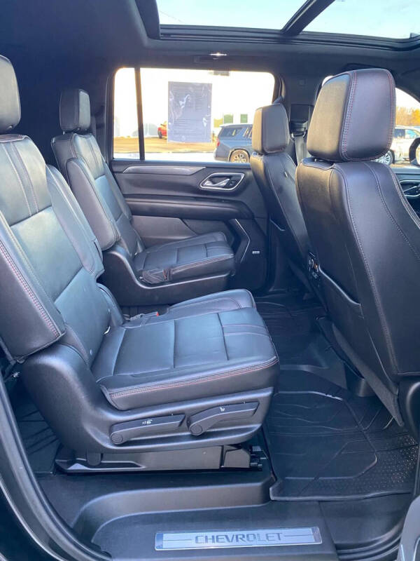 2021 Chevrolet Suburban RST