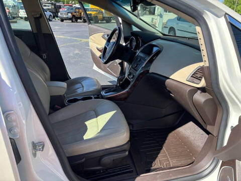 2012 Buick Verano Leather Group